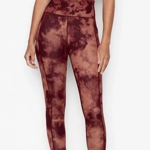 NWT Tie Dye Victoria’s Secret Leggings